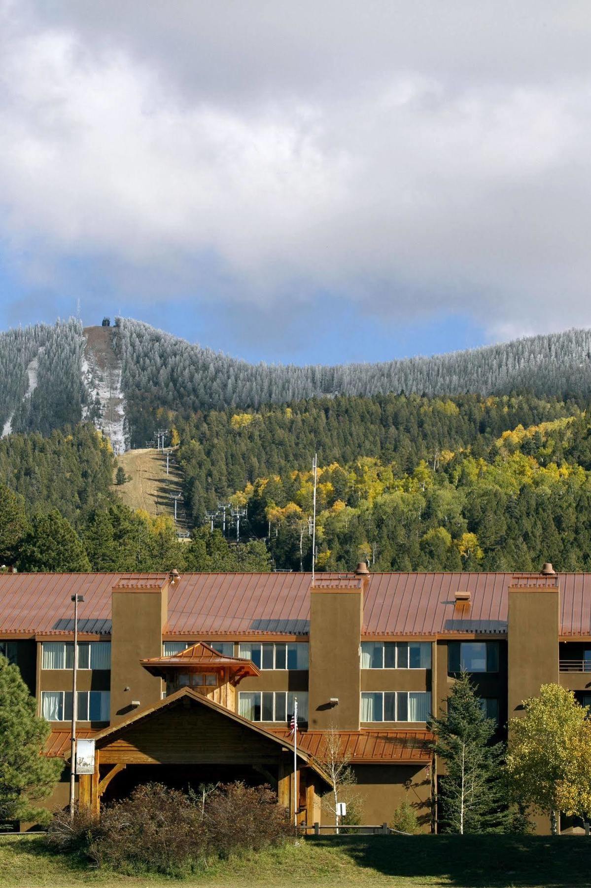 The Lodge At Angel Fire Resort Екстер'єр фото